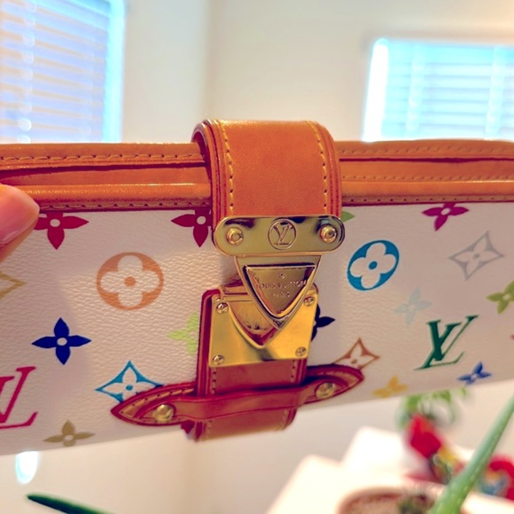 Vintage MURAKAMI Louis Vuitton SHIRLEY 💜💙💚💛LV shoulder bag💕 - Picture 3 of 10